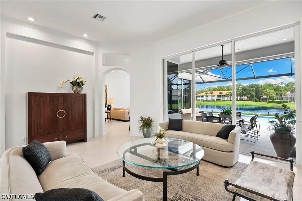 1624 Manchester Court Naples FL 34109