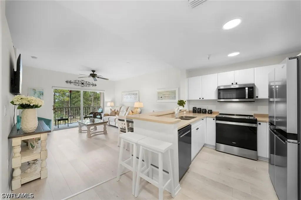 4455 Botanical Place Circle Naples FL 34112