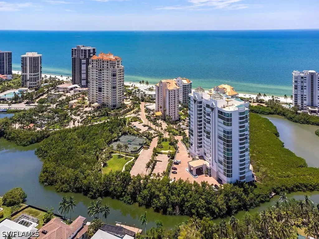 60 Seagate Drive Naples FL 34103