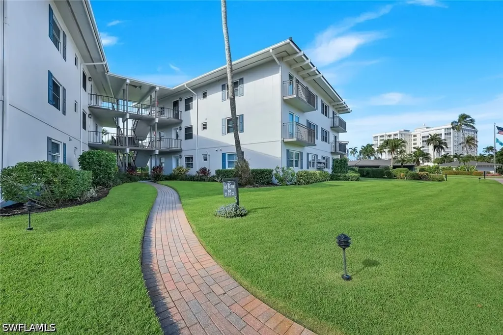 3400 Gulf Shore Boulevard N Naples FL 34103