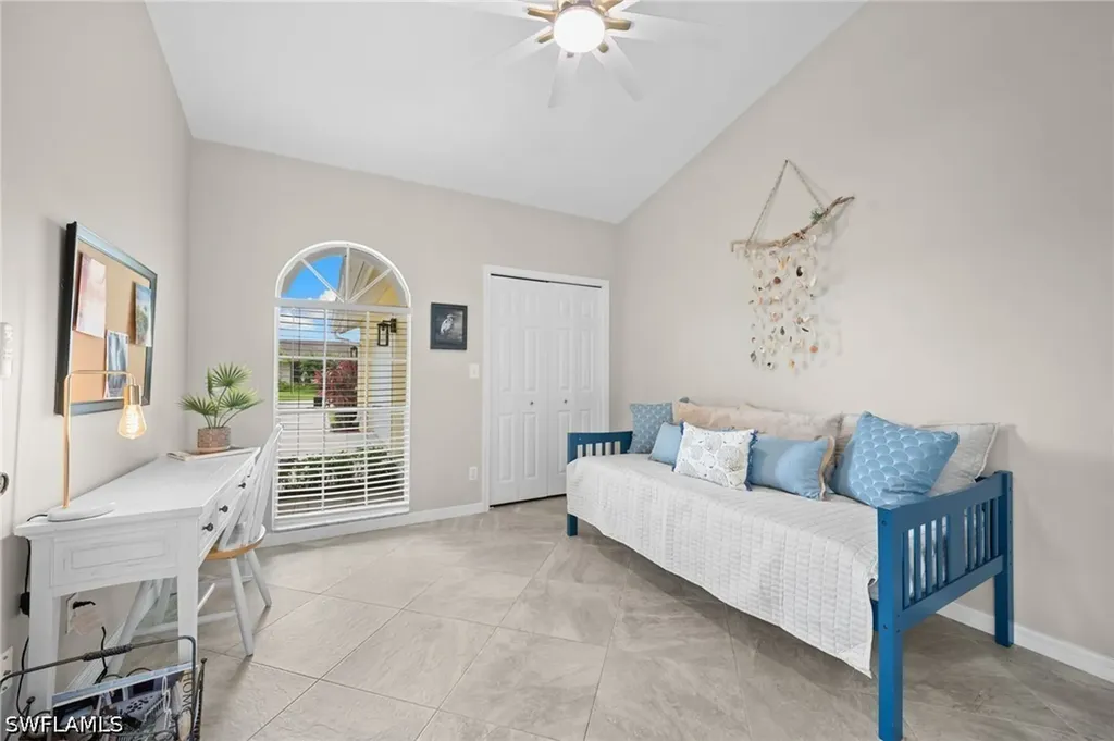 912 Belville Boulevard Naples FL 34104