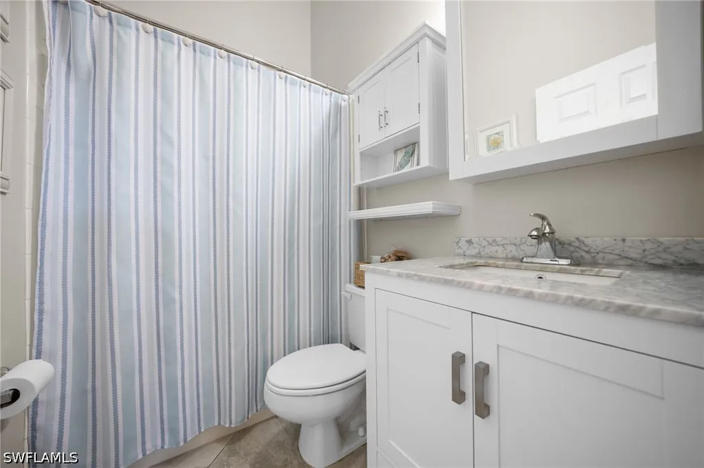 912 Belville Boulevard Naples FL 34104