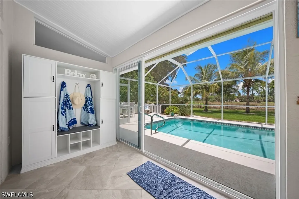 912 Belville Boulevard Naples FL 34104
