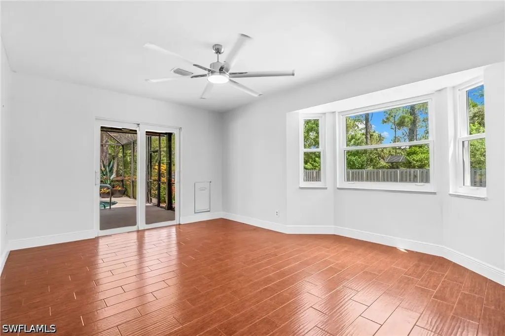 201 Perkins Drive Naples FL 34119