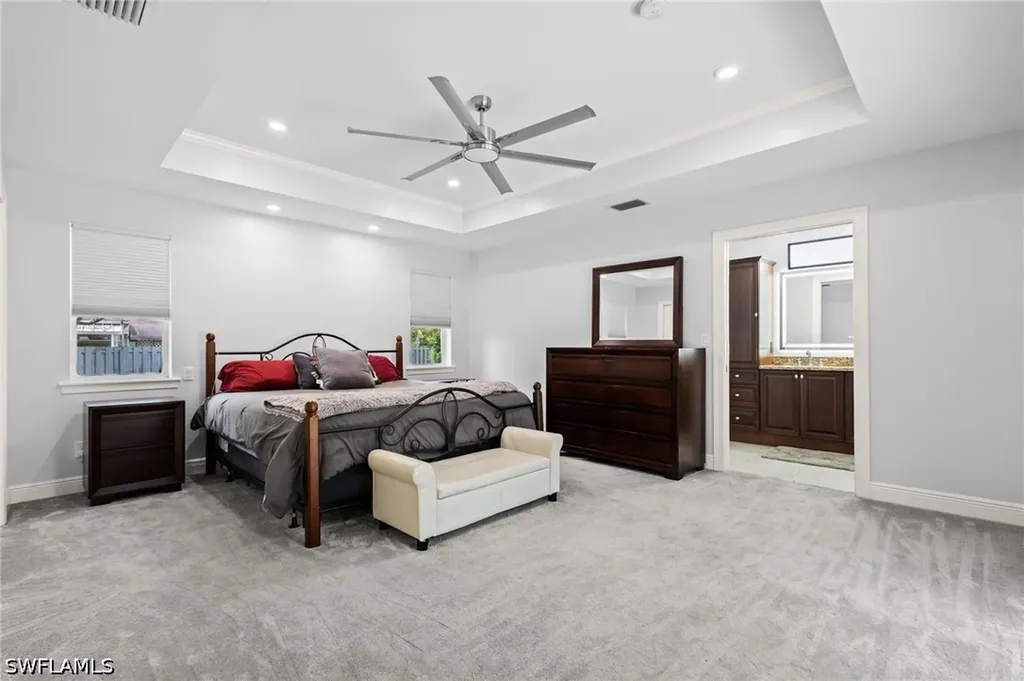 201 Perkins Drive Naples FL 34119