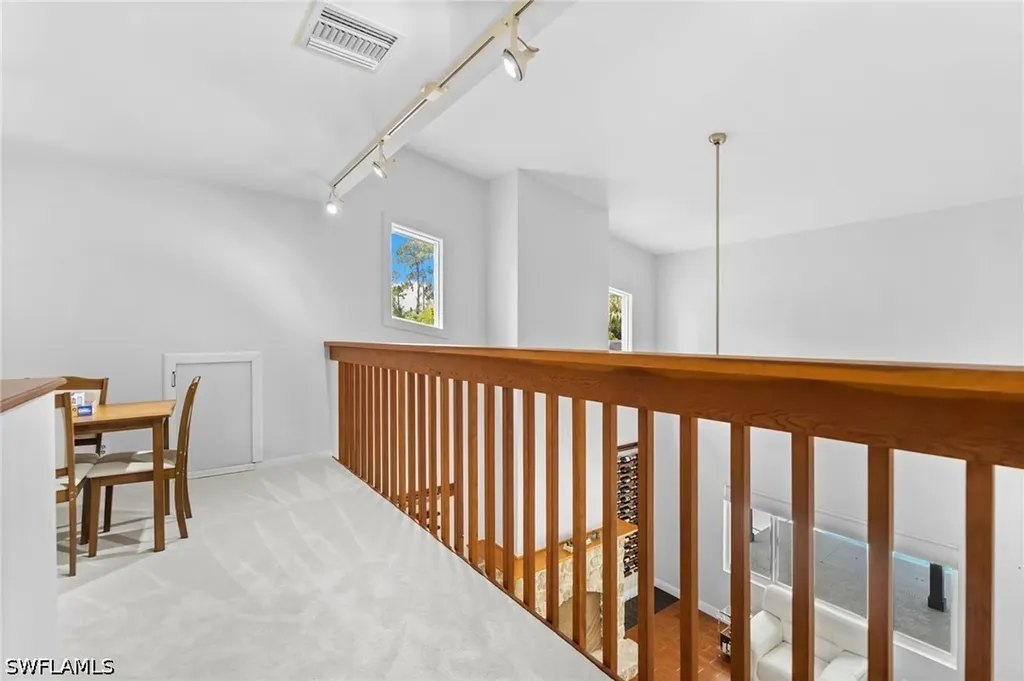 201 Perkins Drive Naples FL 34119