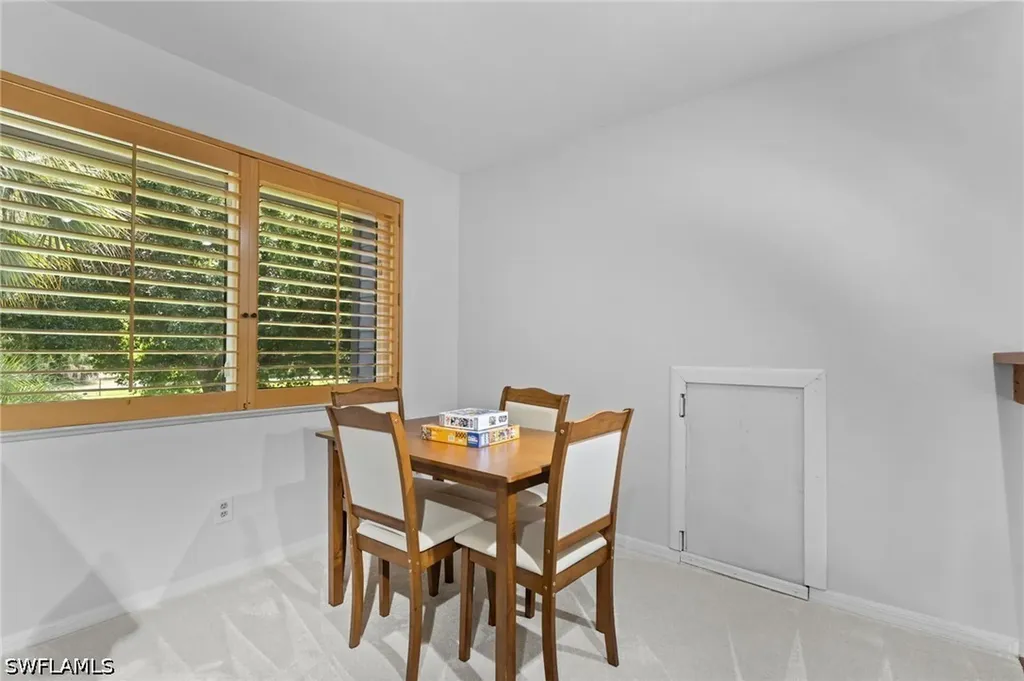 201 Perkins Drive Naples FL 34119