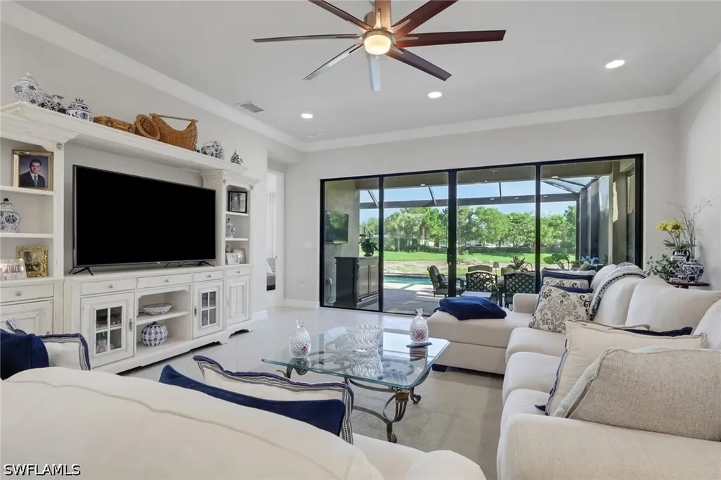 4113 Amelia Way Naples FL 34119