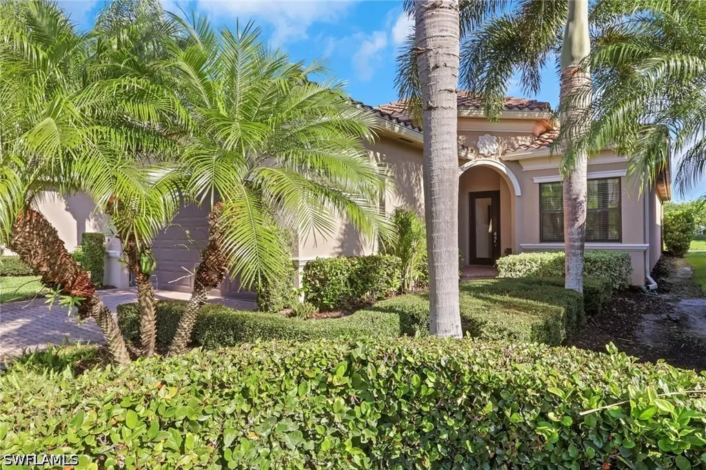 4113 Amelia Way Naples FL 34119