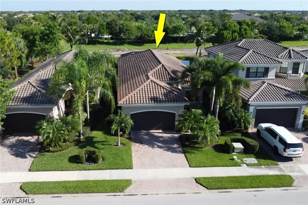 4113 Amelia Way Naples FL 34119