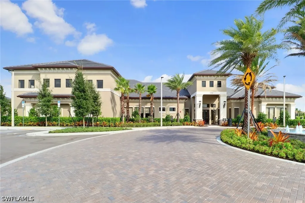 4113 Amelia Way Naples FL 34119