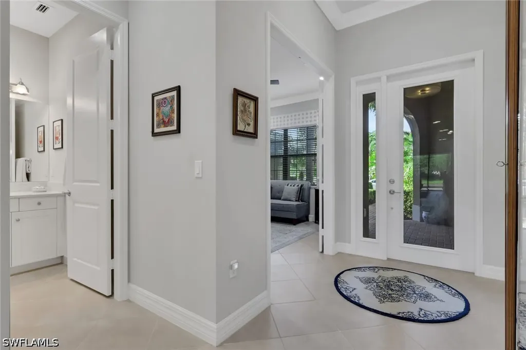 4113 Amelia Way Naples FL 34119