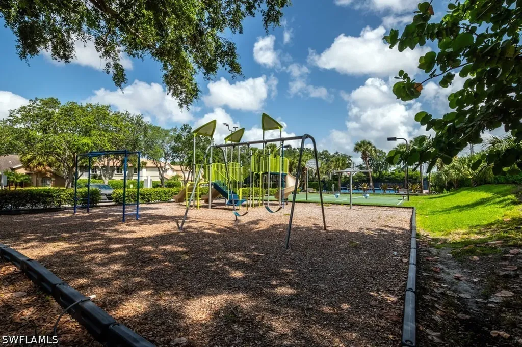 7846 Gardner Drive Naples FL 34109
