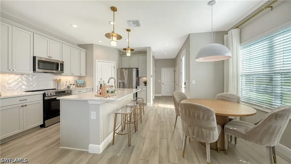 5022 Draco Circle Naples FL 34120
