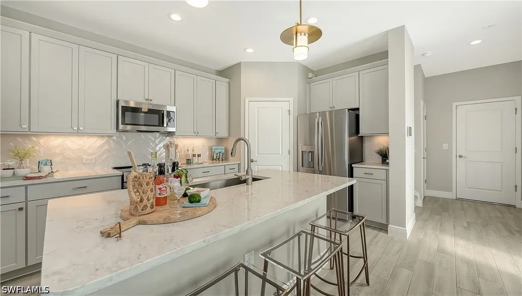 5022 Draco Circle Naples FL 34120