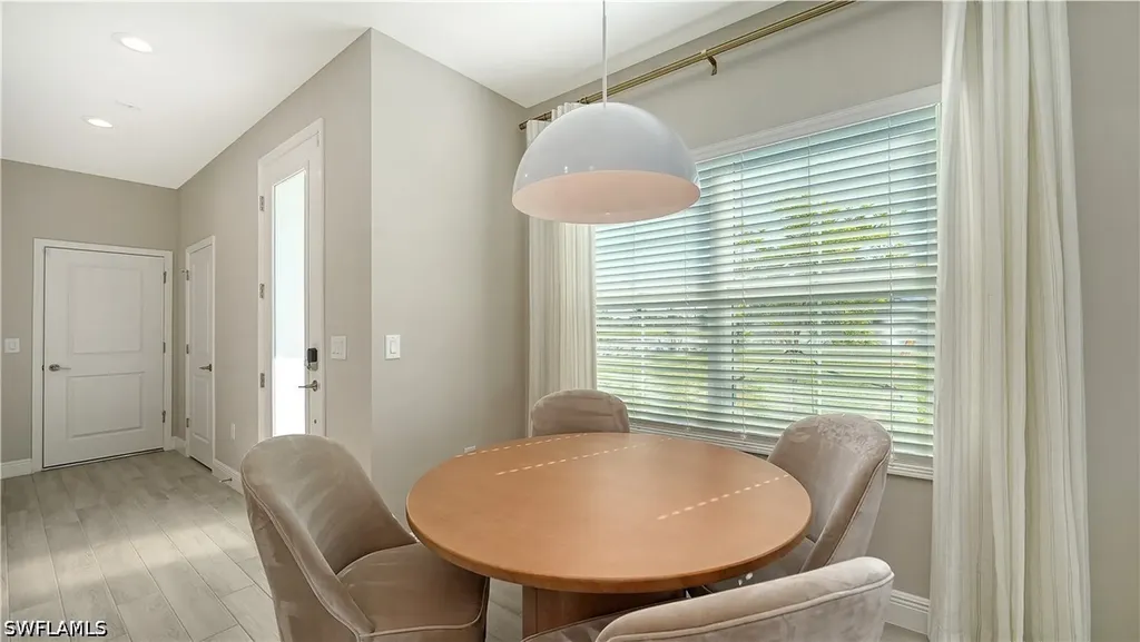 5022 Draco Circle Naples FL 34120