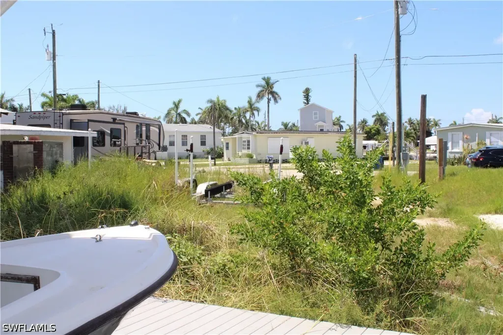 3884 Plumosa Drive Fort Myers FL 33956
