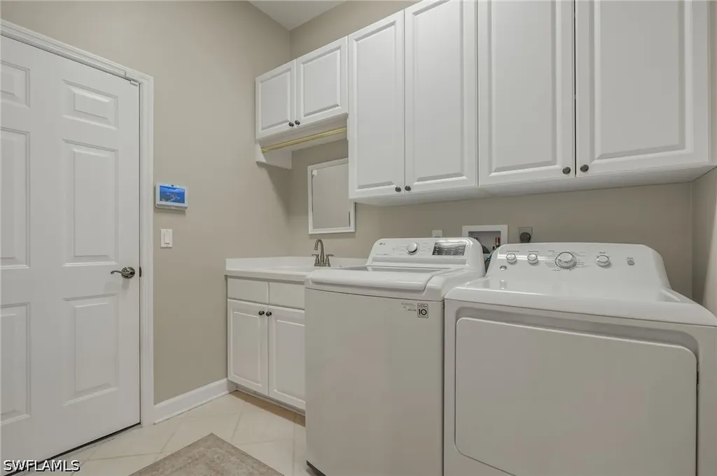 16322 Edgemont Drive Fort Myers FL 33908