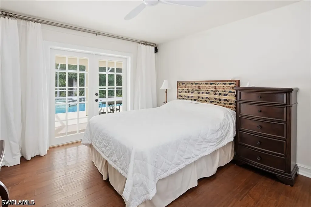 128 Viking Way Naples FL 34110