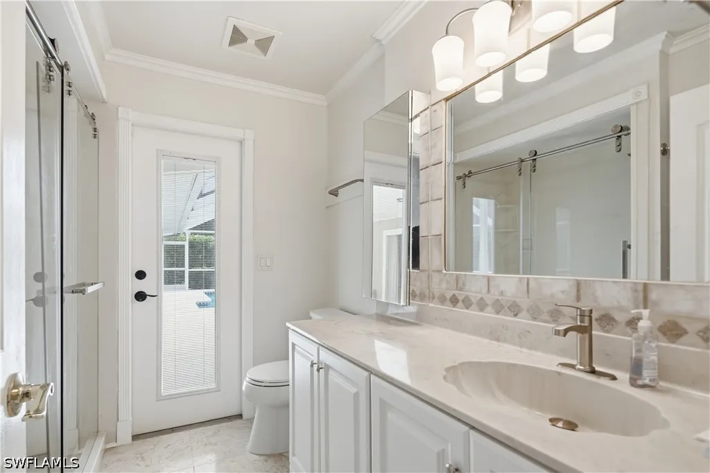 128 Viking Way Naples FL 34110