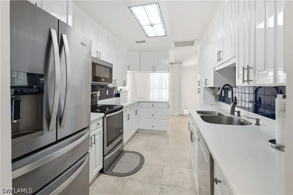 128 Viking Way Naples FL 34110