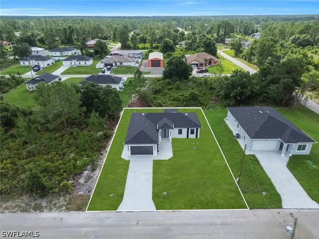 323 Lloyd Avenue S Lehigh Acres FL 33974