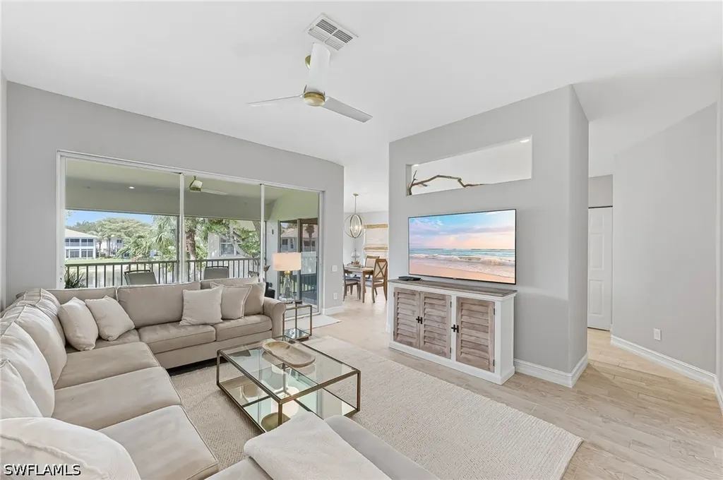 832 Carrick Bend Circle Naples FL 34110