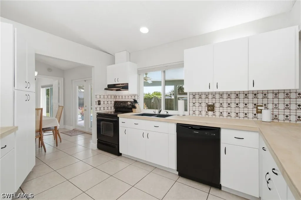 3022 47th Street SW Naples FL 34116