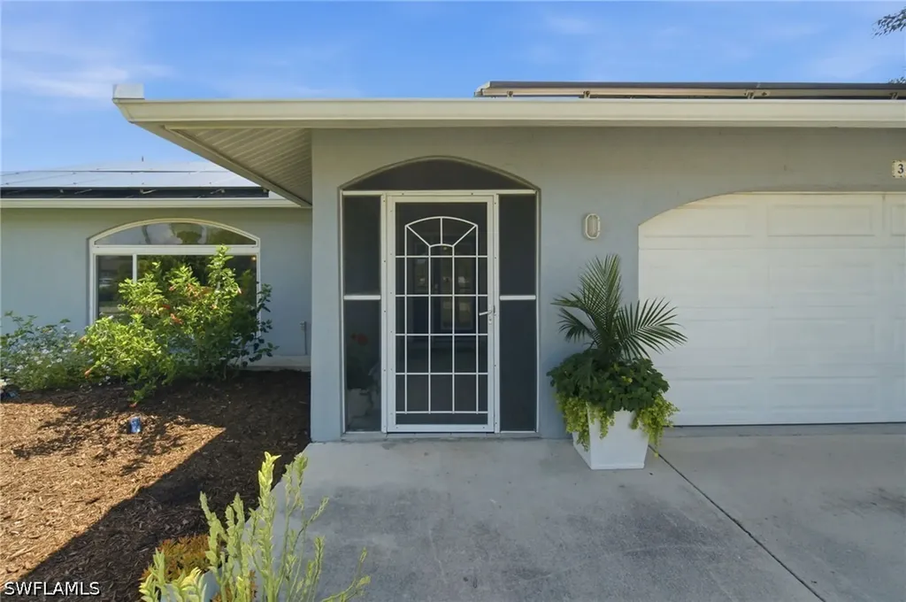 3022 47th Street SW Naples FL 34116