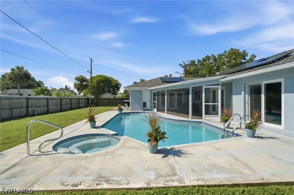 3022 47th Street SW Naples FL 34116