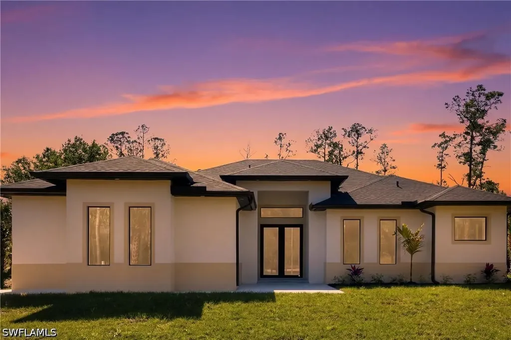 1514 47th Avenue NE Naples FL 34120