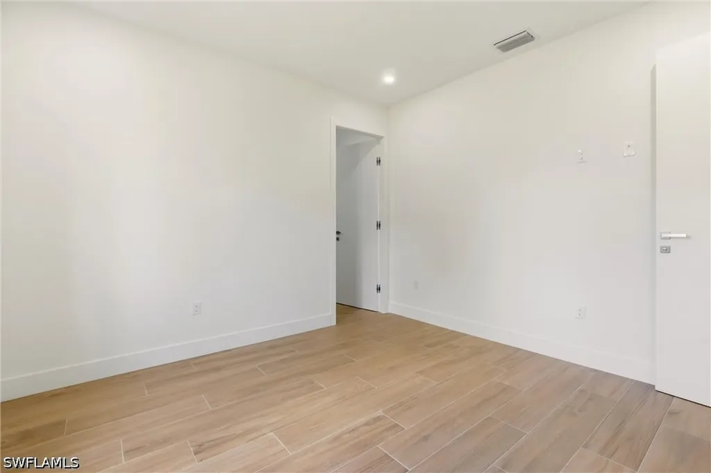 1514 47th Avenue NE Naples FL 34120