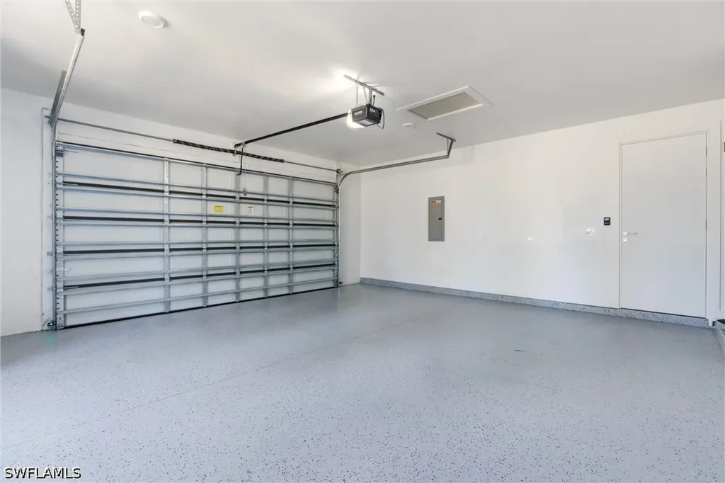 1514 47th Avenue NE Naples FL 34120