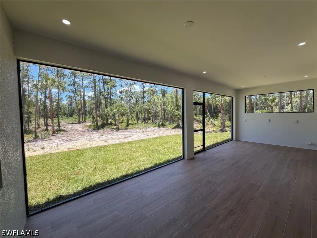1514 47th Avenue NE Naples FL 34120