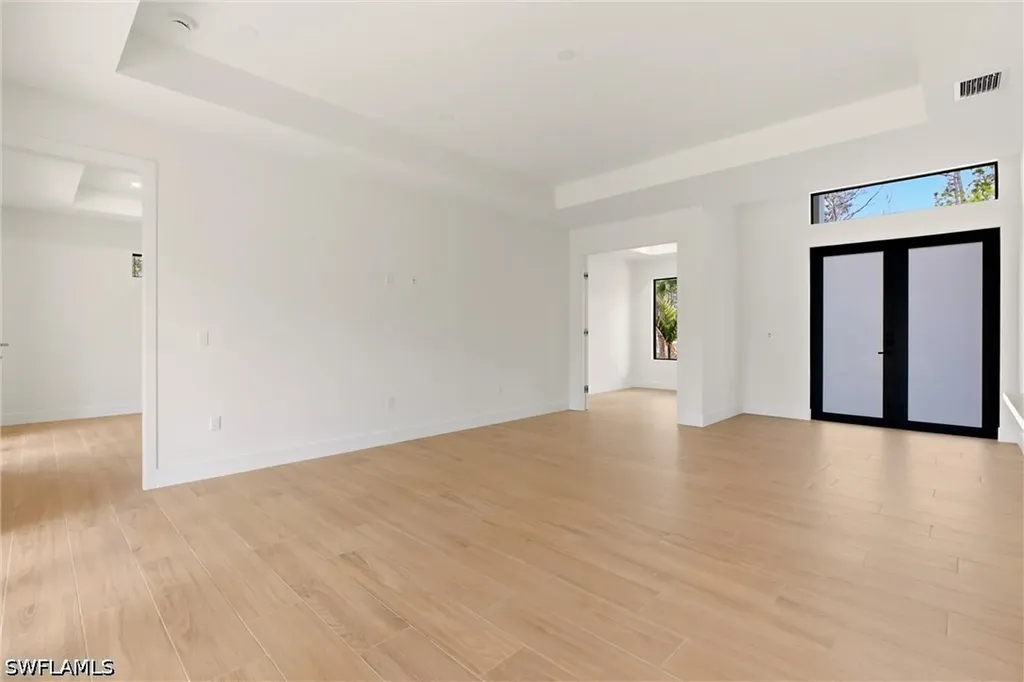 1514 47th Avenue NE Naples FL 34120