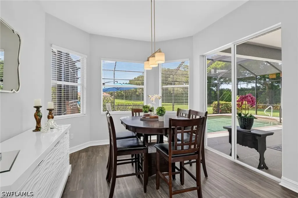 6062 Divot Court Naples FL 34113