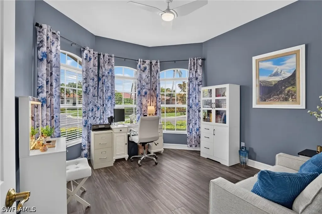 6062 Divot Court Naples FL 34113