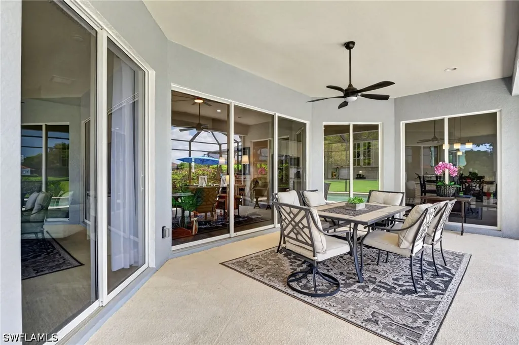 6062 Divot Court Naples FL 34113