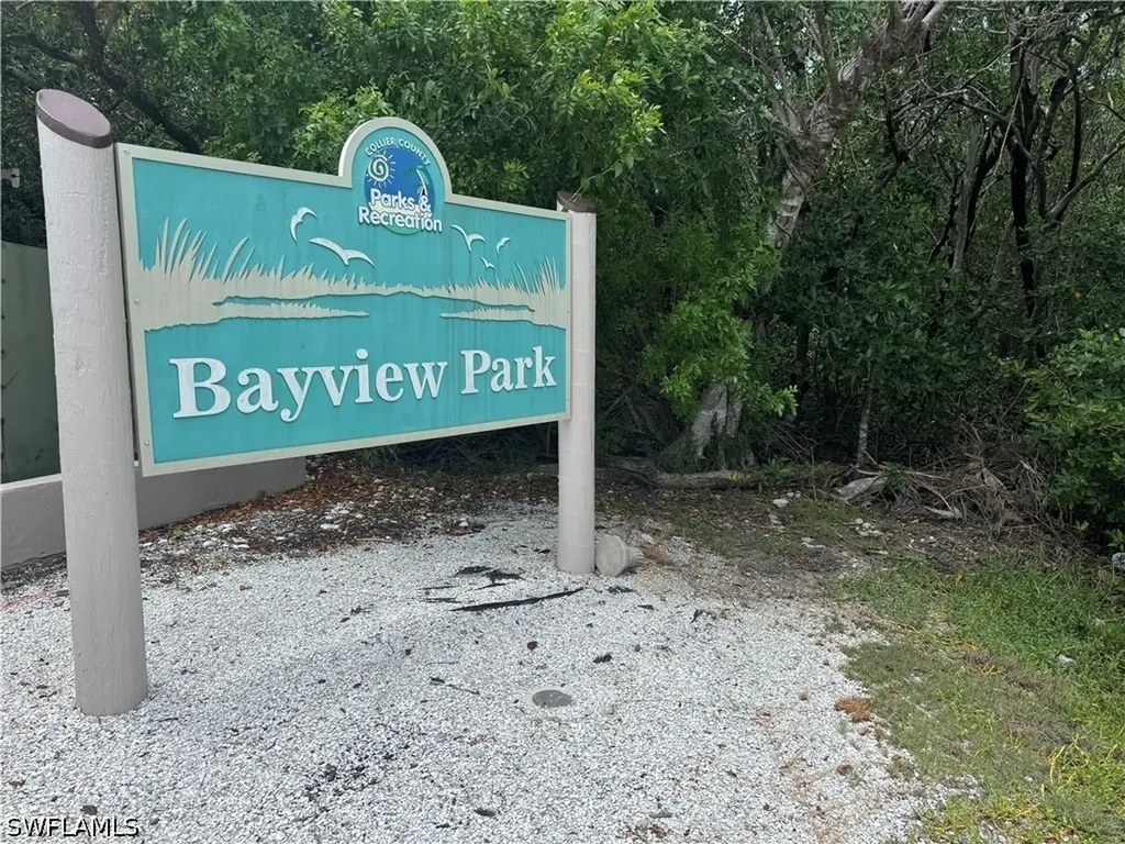1881 Danford Street Naples FL 34112