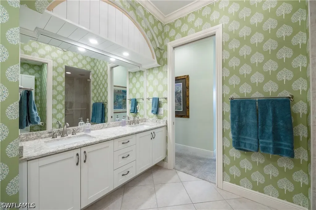 2388 Terra Verde Lane Naples FL 34105