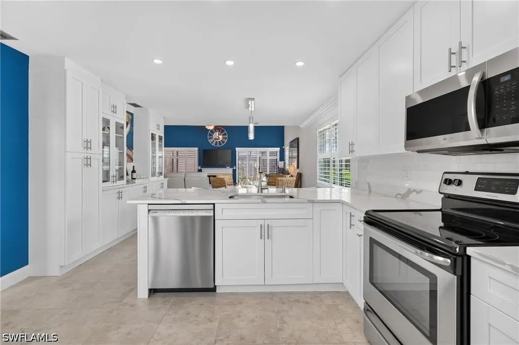 850 Meadowland Drive Naples FL 34108