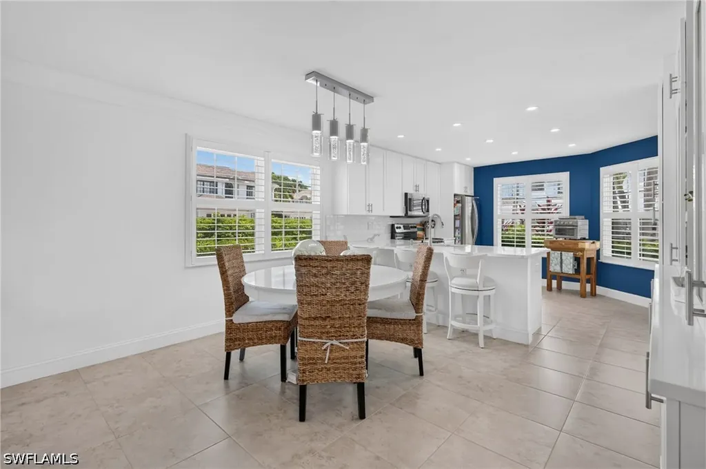 850 Meadowland Drive Naples FL 34108