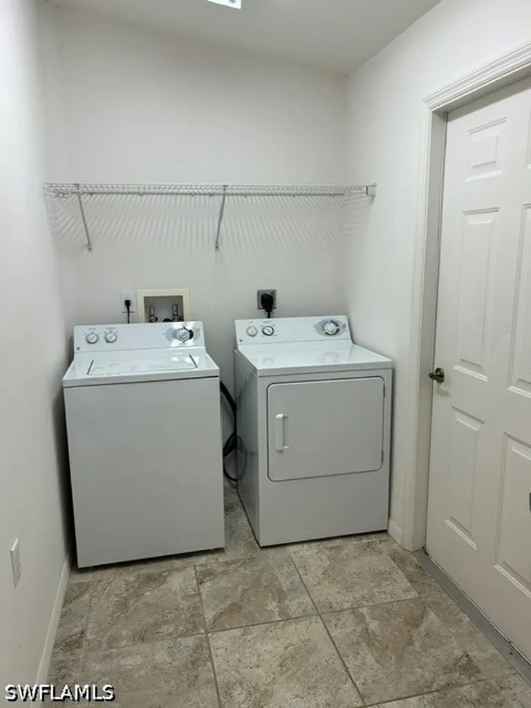 6156 Mandalay Circle Naples FL 34112