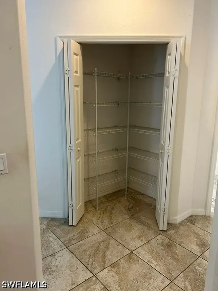 6156 Mandalay Circle Naples FL 34112