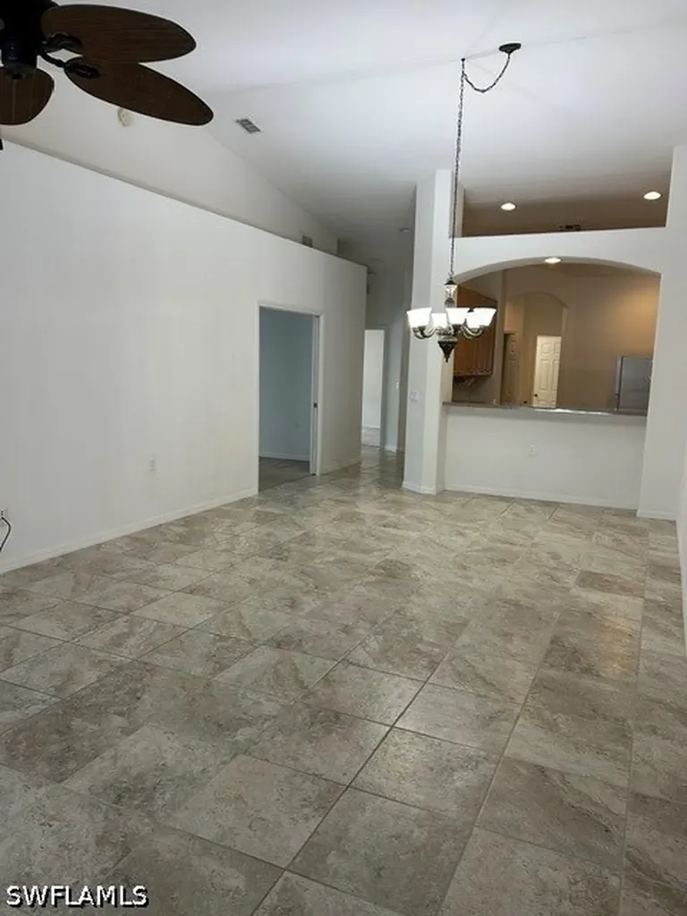 6156 Mandalay Circle Naples FL 34112