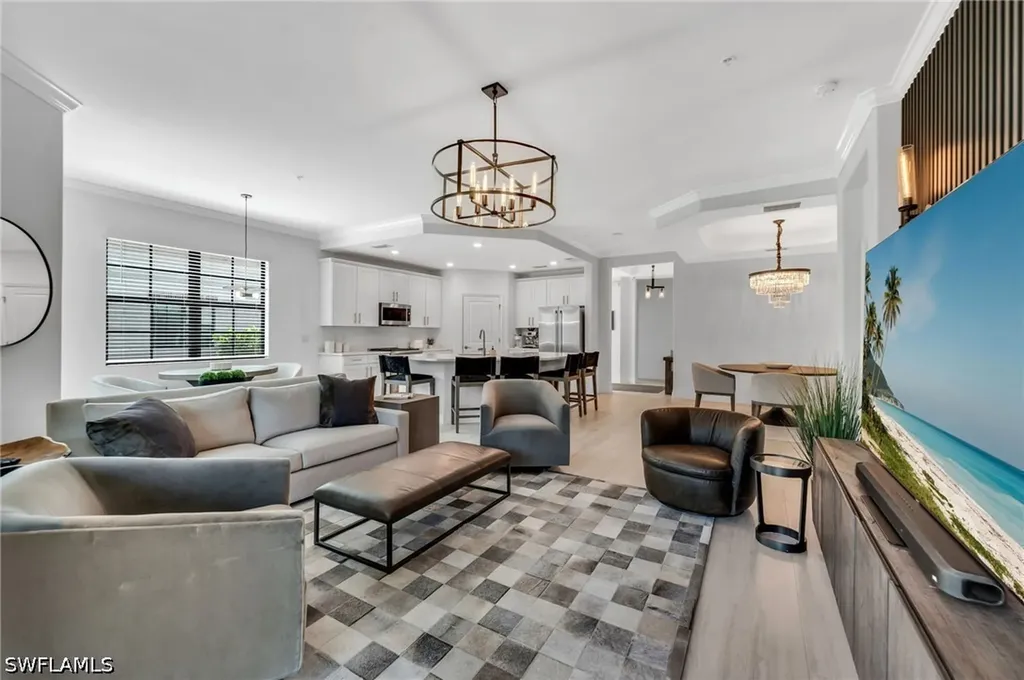 16348 Viansa Way Naples FL 34110