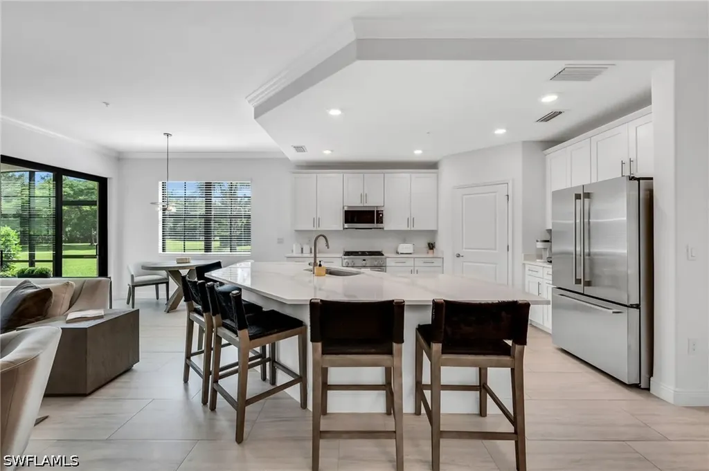 16348 Viansa Way Naples FL 34110