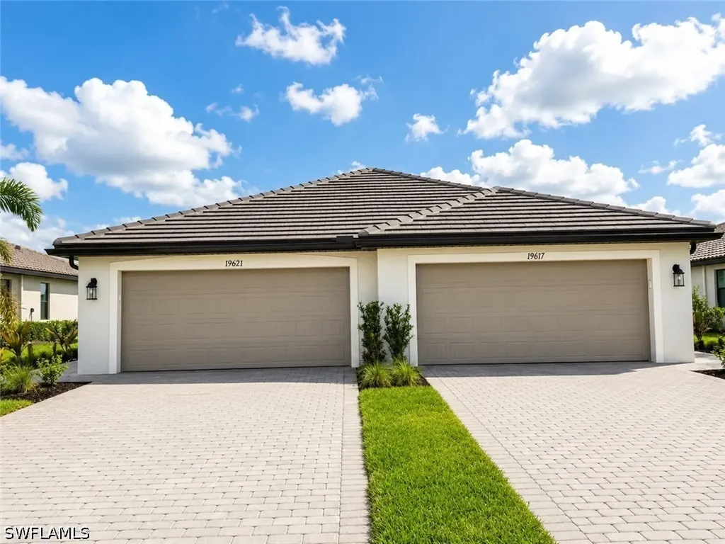 19617 Hinkley Drive Estero FL 33928