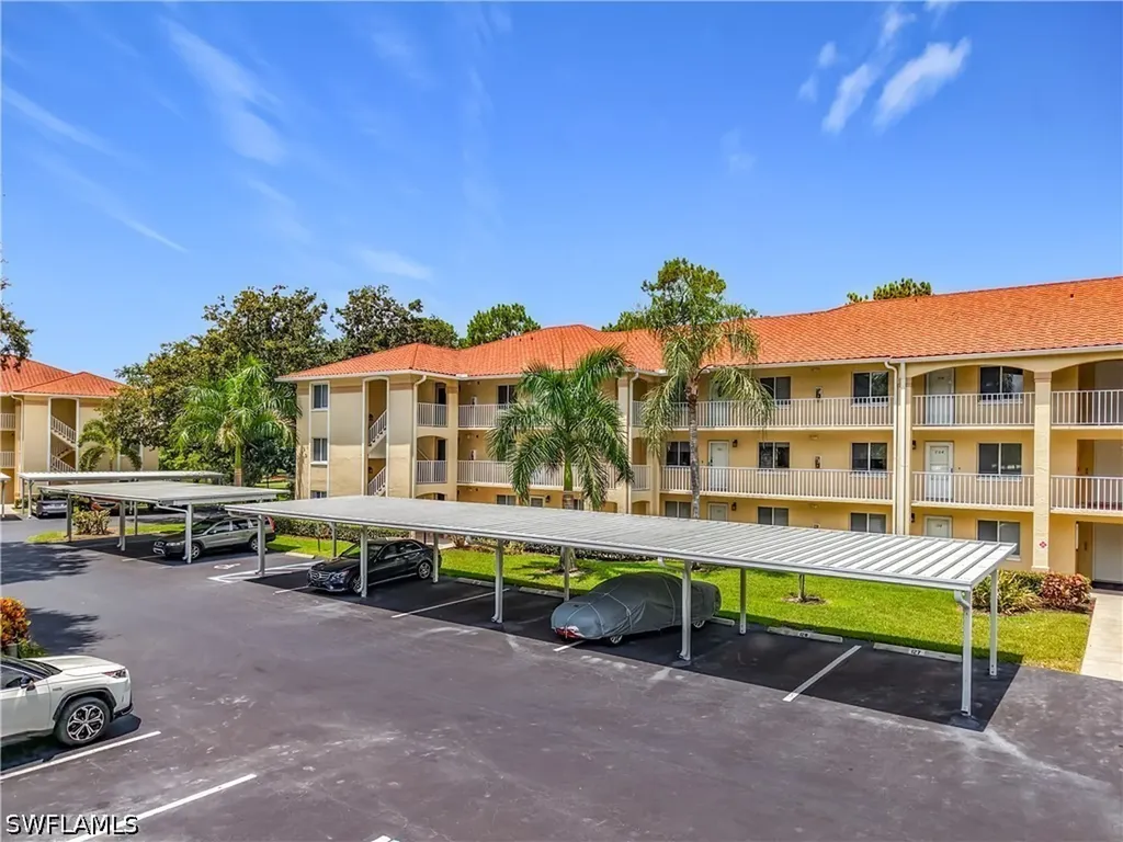 3685 Amberly Circle Naples FL 34112