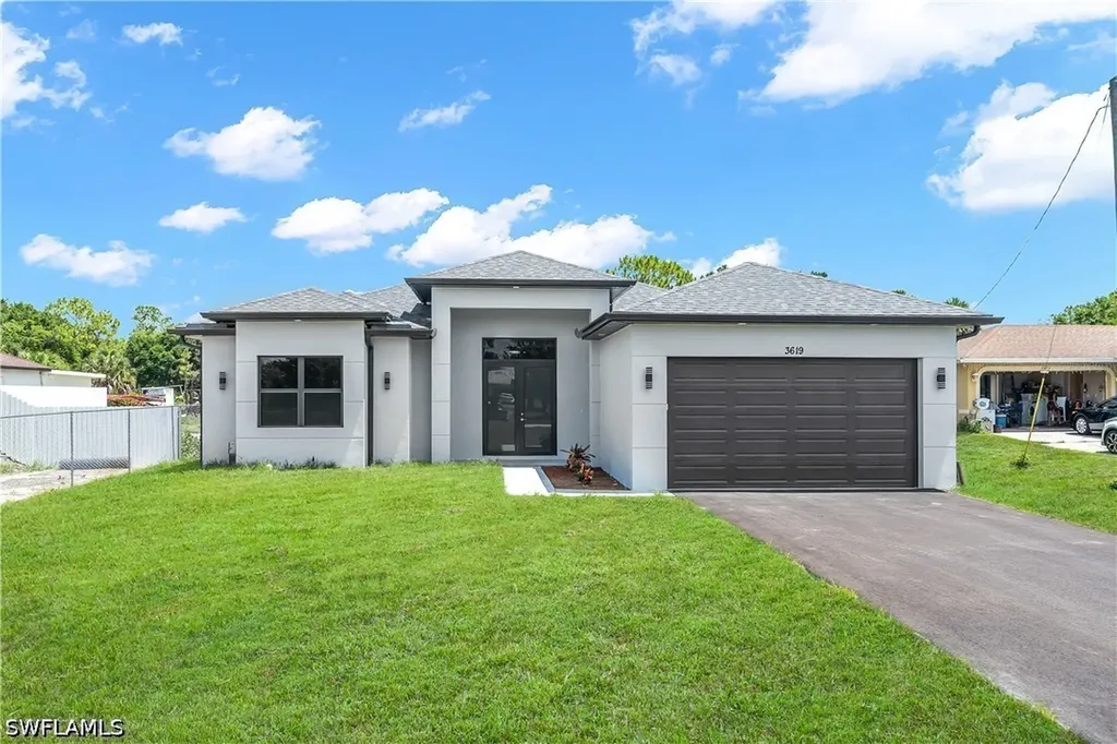 3619 Randall Bvld Naples FL 34120